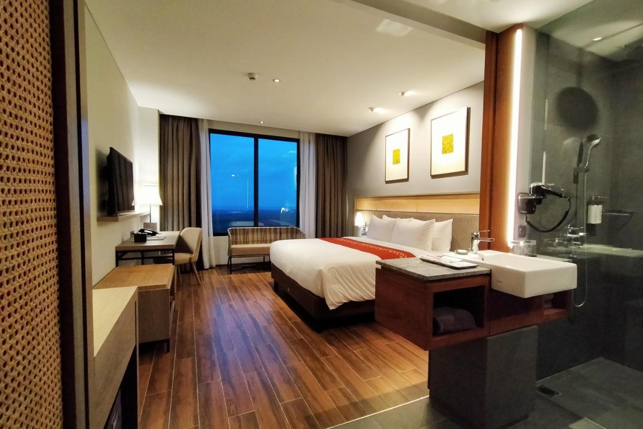 Kokoon Hotel Banyuwangi Бануванги Екстериор снимка